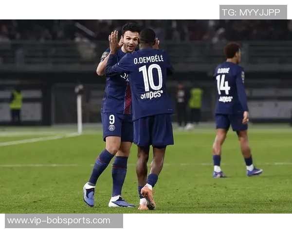 欧冠历史上对阵英格兰球队戴帽的传奇球员盘点大罗梅西维蒂尼亚同样在列