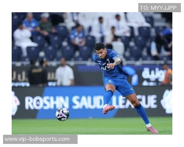 罗体报道新月愿意出租坎塞洛并承担大部分薪水国米期待下周得到答复