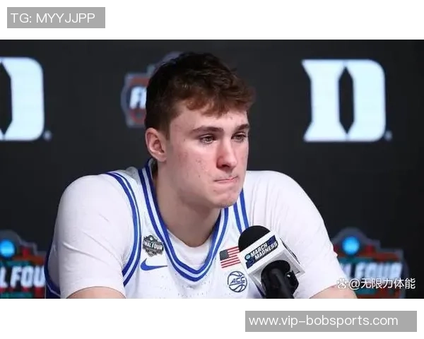 拉塞尔缺阵弗拉格首发控卫开启新试验球队阵容调整引关注