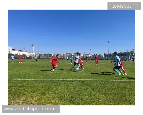 海港B队热身赛表现出色李圣龙对阵镇江队20分钟内贡献1射2传